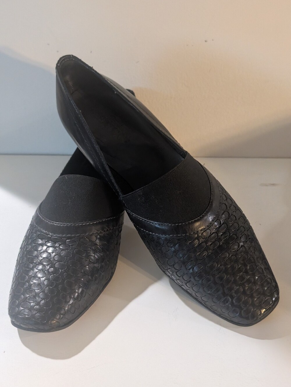 Vintage Luxury Italian Leather Business Exec Woven Slip On Black Flats Size 7M